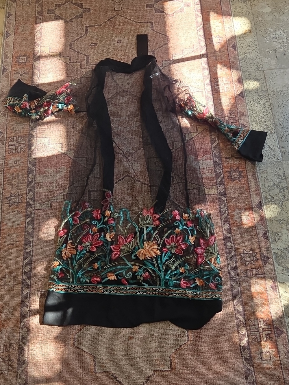 Embroidered Sheer Black Floral Duster - Picture 6 of 7